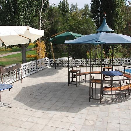 Hotel " У Татьяны" Cholpon-Ata Exteriér fotografie